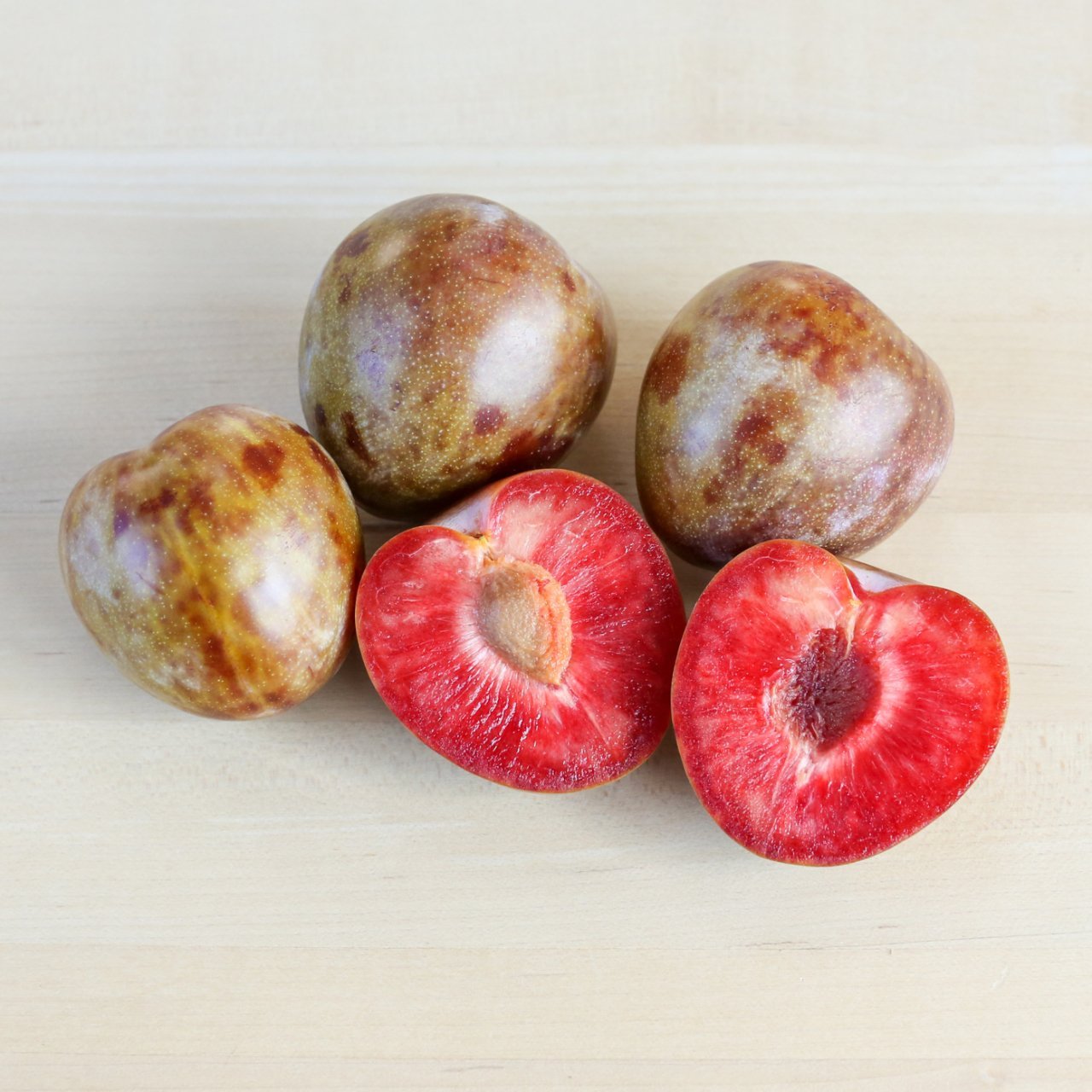 Tüplü Yarı Bodur Red Heart Erik Fidanı