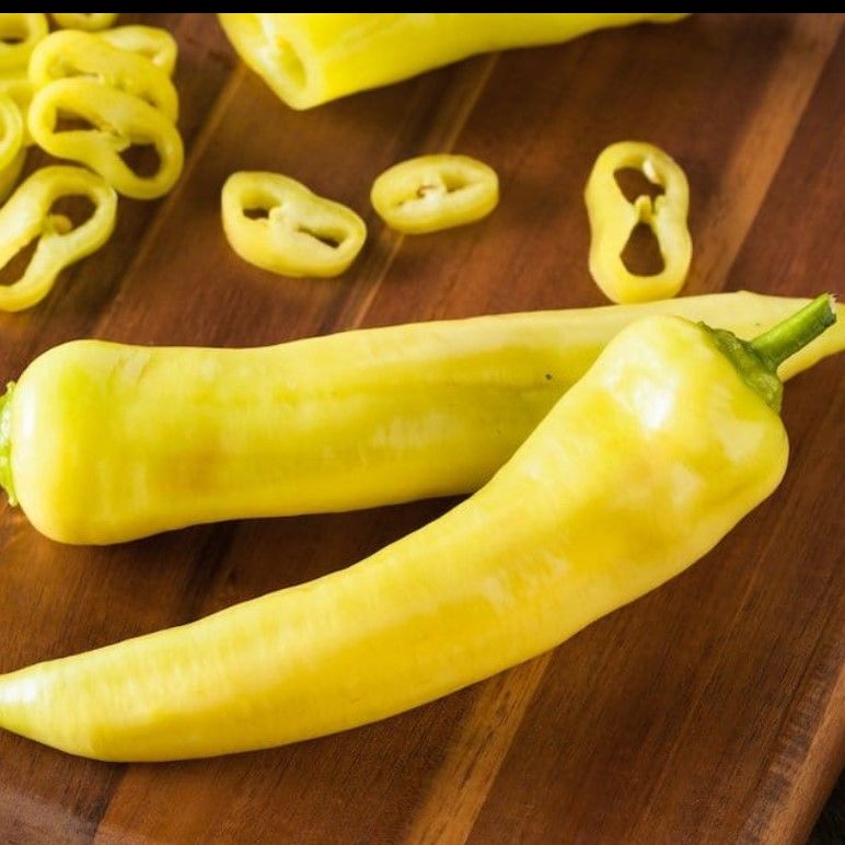 Nadir Ata Tohumları Geleneksel Yellow Hungarian Tatlı Biber Tohumu  (10 adet)