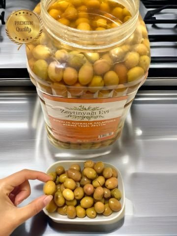 Doğal Tatlandıre Ayvalık Sofralık Kırma Zeytin 5500 Gram İri Kalibre
