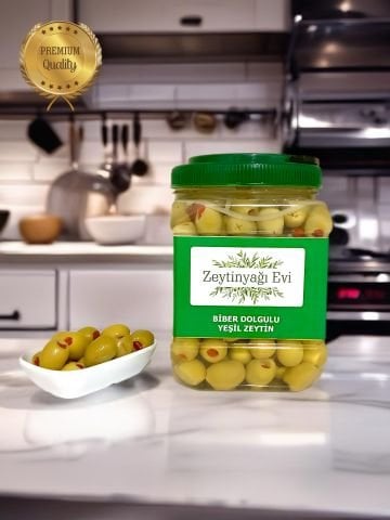Yöresel Lezzetler Biber Dolgulu Doğal Tatlandırılmış Yeşil Zeytin (Kaya Tuzu-Su) 900 Gram