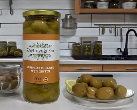 Yöresel Lezzetler Zeytinyağında Marine Edilmiş Sarımsak Dolgulu Yeşil Zeytin 450 Gram